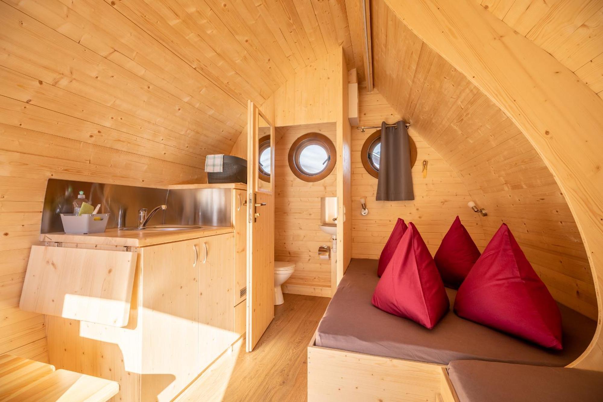 Camping Lazy Rancho - Eiger - Moench - Jungfrau - Interlaken Extérieur photo
